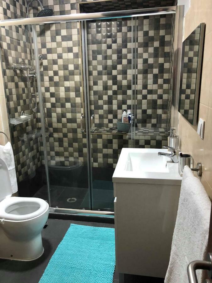 Room In Queluz 11 Minutes From Lisbon Ngoại thất bức ảnh